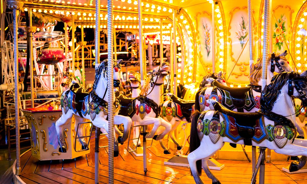 Carousel Amusements No1 for Hire. Fairground Attractions and Rides